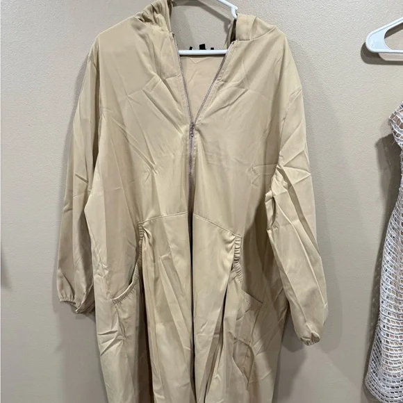Beige Women's Zip-Up Jacket - Picture 1 of 5